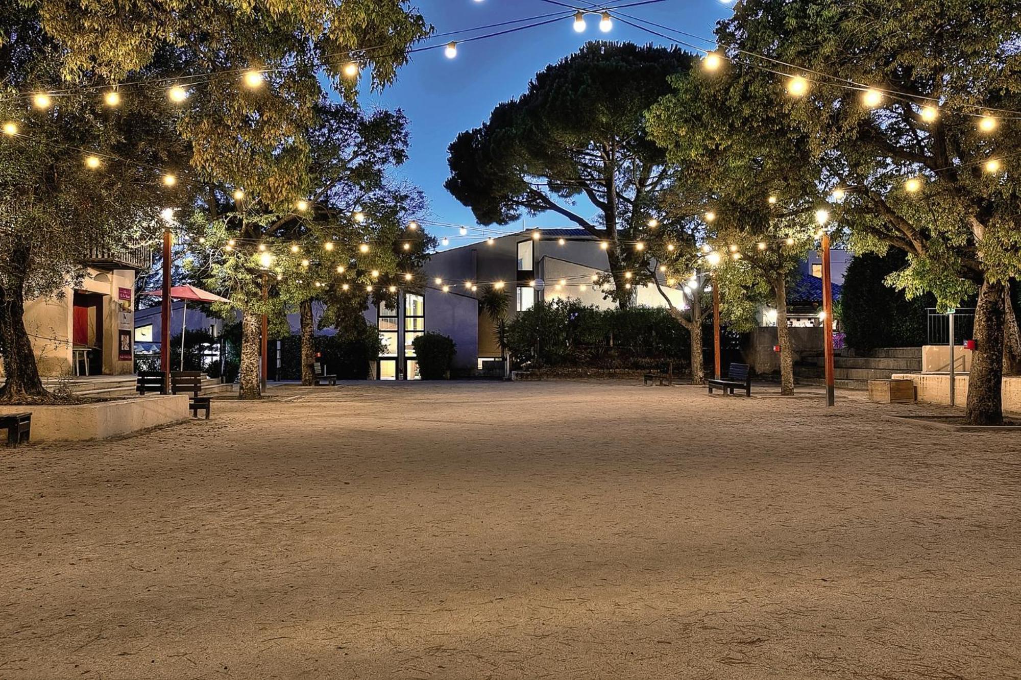 ホテル Belambra Clubs La Colle-Sur-Loup - Les Terrasses De Saint-Paul De Vence エクステリア 写真