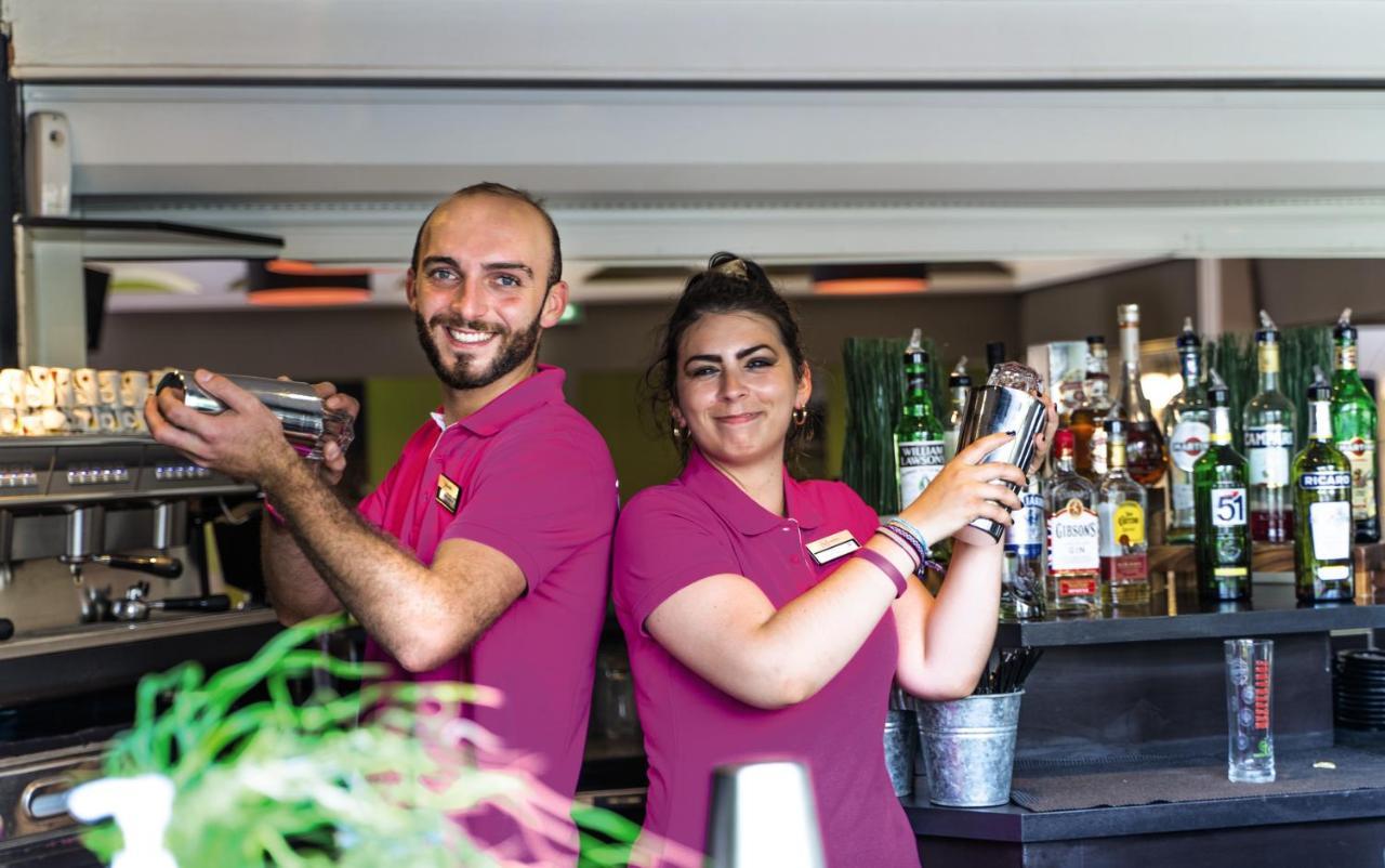 ホテル Belambra Clubs La Colle-Sur-Loup - Les Terrasses De Saint-Paul De Vence エクステリア 写真