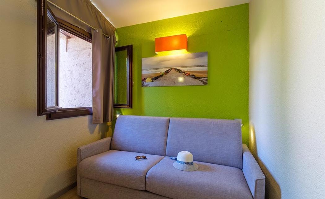 ホテル Belambra Clubs La Colle-Sur-Loup - Les Terrasses De Saint-Paul De Vence エクステリア 写真