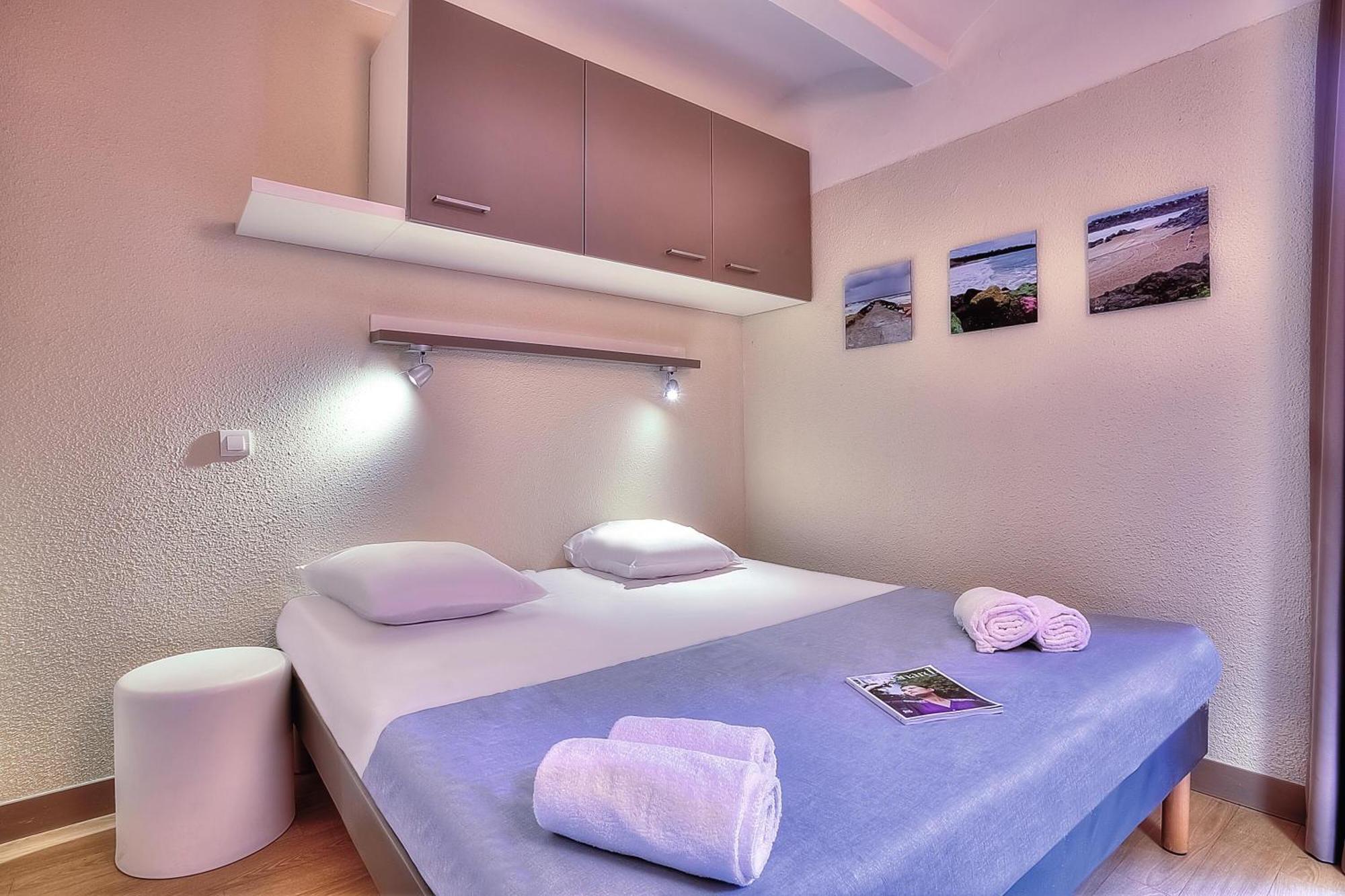 ホテル Belambra Clubs La Colle-Sur-Loup - Les Terrasses De Saint-Paul De Vence エクステリア 写真